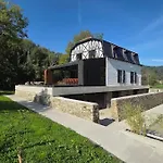 Maison Au Bord De La Riviere - 18 Lits - Jacuzzi - Piscine *