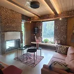 Maison Au Bord De La Riviere - 18 Lits - Jacuzzi - Piscine Esneux