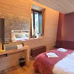 Maison Au Bord De La Riviere - 18 Lits - Jacuzzi - Piscine * Esneux