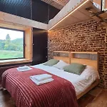 Сasa de vacaciones Maison Au Bord De La Riviere - 18 Lits - Jacuzzi - Piscine Esneux
