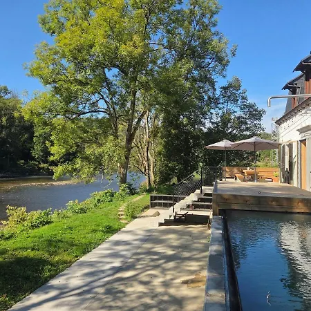 Dom wakacyjny Maison Au Bord De La Riviere - 18 Lits - Jacuzzi - Piscine