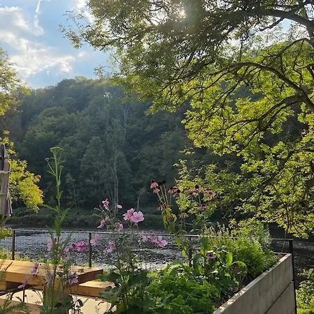 Maison Au Bord De La Riviere - 18 Lits - Jacuzzi - Piscine *