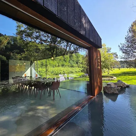 Maison Au Bord De La Riviere - 18 Lits - Jacuzzi - Piscine * Esneux