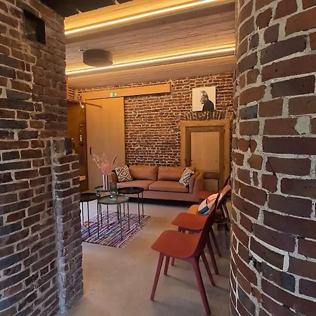 Maison Au Bord De La Riviere - 18 Lits - Jacuzzi - Piscine Dom wakacyjny Esneux