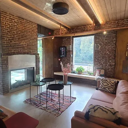 Maison Au Bord De La Riviere - 18 Lits - Jacuzzi - Piscine Esneux