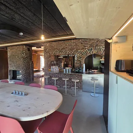 Maison Au Bord De La Riviere - 18 Lits - Jacuzzi - Piscine Dom wakacyjny Esneux