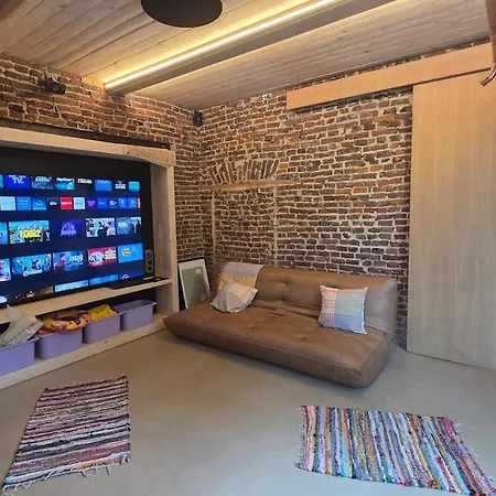 Maison Au Bord De La Riviere - 18 Lits - Jacuzzi - Piscine *