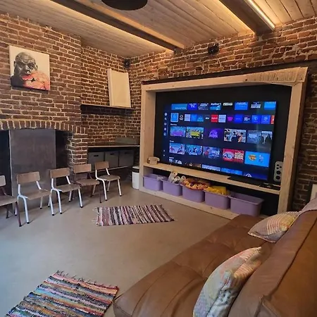 Maison Au Bord De La Riviere - 18 Lits - Jacuzzi - Piscine Esneux