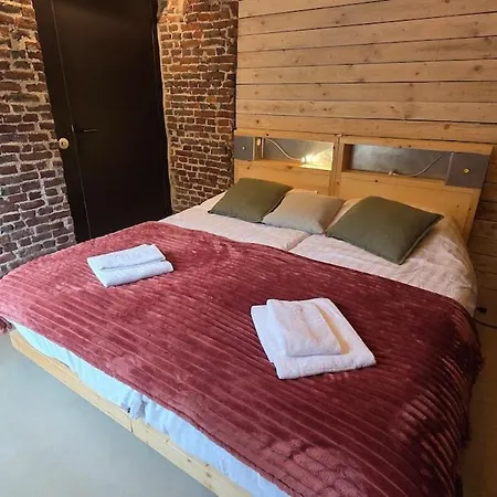 別荘 Maison Au Bord De La Riviere - 18 Lits - Jacuzzi - Piscine *