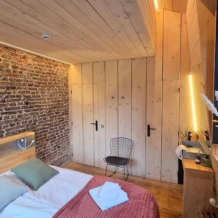 Maison Au Bord De La Riviere - 18 Lits - Jacuzzi - Piscine * Esneux