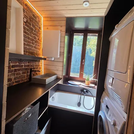 Maison Au Bord De La Rivière - 18 Lits - Jacuzzi - Piscine *