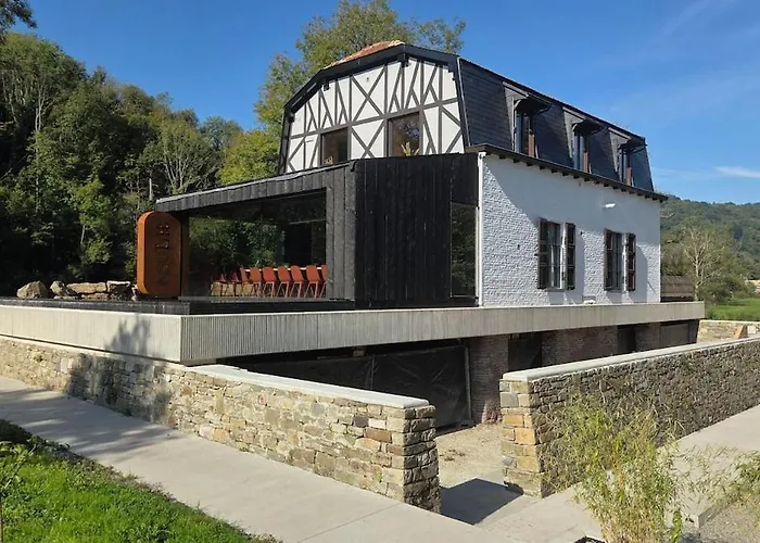 Сasa de vacaciones Maison Au Bord De La Riviere - 18 Lits - Jacuzzi - Piscine *