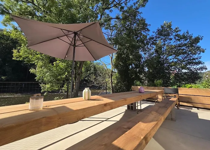 Maison Au Bord De La Riviere - 18 Lits - Jacuzzi - Piscine Сasa de vacaciones