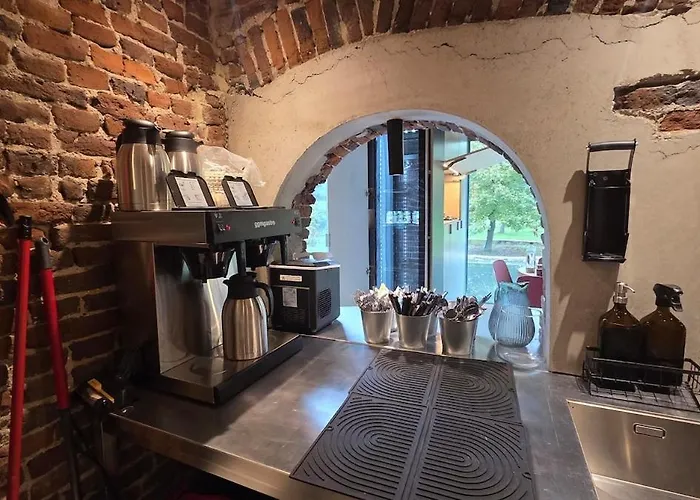 Maison Au Bord De La Riviere - 18 Lits - Jacuzzi - Piscine Esneux