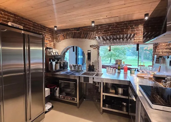 Maison Au Bord De La Riviere - 18 Lits - Jacuzzi - Piscine Сasa de vacaciones