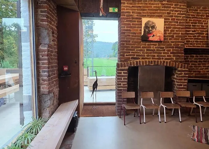 Maison Au Bord De La Riviere - 18 Lits - Jacuzzi - Piscine Esneux