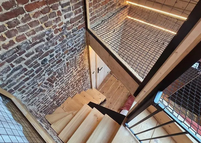 Maison Au Bord De La Riviere - 18 Lits - Jacuzzi - Piscine Сasa de vacaciones Esneux